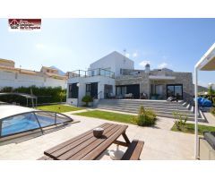 Chalet en Polop en urbanizacion Alberca