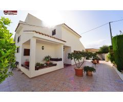 Chalet Exclusivo en Benidorm - Rincon de Loix, Urbanización Rocas Blancas