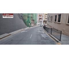 Garaje Cabinado y trastero en Benidorm zona Centro