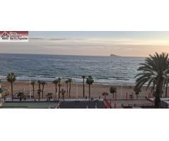 INCREIBLE PISO EN PRIMERA LINEA DE LEVANTE