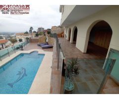 CHALET DE LUJO EN CALLOSA DEN SARRIA