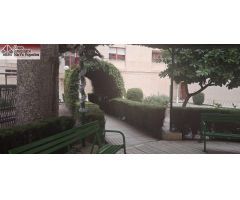PISO DE TRES DORMITORIOS Y DOS BAÑOS PARKING Y PISCINA