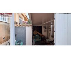 Oportunidad única: Adosado en Polop con terraza y piscina comunitaria