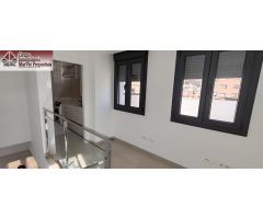 Chalet Independiente en Benidorm - Zona Colonia Madrid