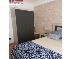 ? ¡Oportunidad en el Centro de Benidorm! Piso Luminoso de 2 Habitaciones a un Paso de la Playa ?