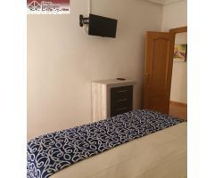? ¡Oportunidad en el Centro de Benidorm! Piso Luminoso de 2 Habitaciones a un Paso de la Playa ?