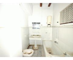 Amplia casa de pueblo