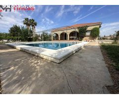 Precioso chalet de 1 planta con Piscina y calidades inmejorables 2500mT2