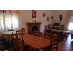 Precioso chalet de 1 planta con Piscina y calidades inmejorables 2500mT2