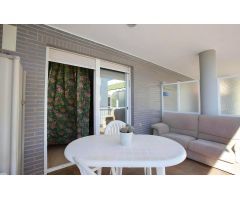 Listo para disfrutar: terraza, piscina y garaje