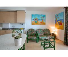 Listo para disfrutar: terraza, piscina y garaje