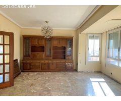 Piso reformado de 4 habitaciones en el centro de Burriana