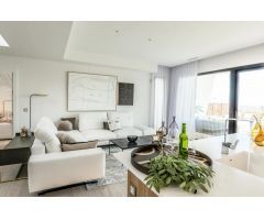 VILLA CON UNA CASA DE INVITADOS ADICIONAL, PROPIA PISCINA EN BALCON DE FINESTRAT