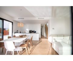 PRECIOSAS VILLAS DE 3 HABITACIONES Y 3 BAÑOS EN LOS MONTESINOS
