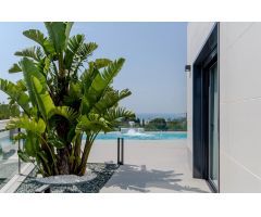 VILLA DE LUJO. OBRA NUEVA. ORIHUELA COSTA - ZONA CAMPOAMOR