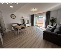 REFORMADO APARTAMENTO CON GARAJE+PISCINA EN PLANTA BAJA CON PARCELA DE 80 M2.
