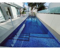 VILLA DE LUJO EN CIUDAD QUESADA! 3 DORM 3 BAÑOS! 400 M2 DE PARCELA, PISCINA PRIVADA