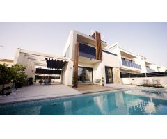 Villa en Venta en Orihuela Costa, Alicante