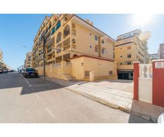 Garaje en Venta en Torrevieja, Alicante