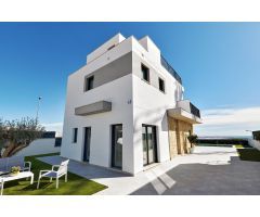 Villa en Venta en San Miguel de Salinas, Alicante