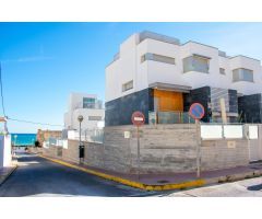 Adosado en Venta en Guardamar del Segura, Alicante
