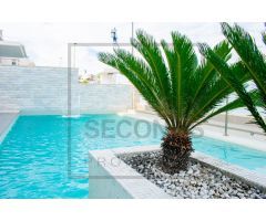 Villa de Lujo en Venta en San Miguel de Salinas, Alicante