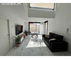 Chalet en Venta en Los Montesinos, Alicante