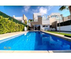 Chalet en Venta en Guardamar del Segura, Alicante