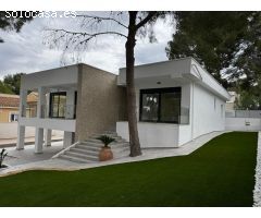 Villa en Venta en Torrevieja, Alicante