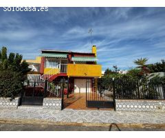 Chalet en Venta en Orihuela Costa, Alicante