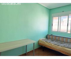 TERCER PISO DE 2 HABITACIONES 1 BAÑO A 650 METROS DE LA PLAYA