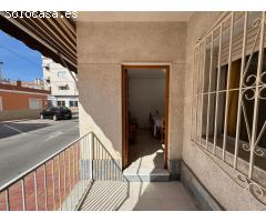 SE VENDE DOS APARTAMENTOS PLANTA BAJA EN UNO! CON TOTAL 185 M2. 6 DORM. 2 BAÑOS.