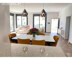 Chalet en Venta en Orihuela Costa, Alicante
