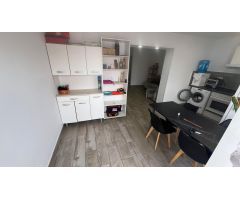 BUNGALOW EN TORRETAS CON PISCINA COMUNITARIA