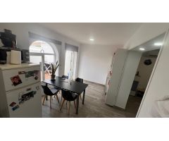 BUNGALOW EN TORRETAS CON PISCINA COMUNITARIA