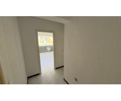APARTAMENTO DE 3 DORM. 1 BAÑO. A 300M DE LA PLAYA DEL CURA