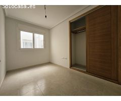 APARTAMENTO EN EL CENTRO DE TORREVIEJA A PASOS DE LA PLAZA DE LA CONSTITUCION