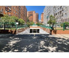 Plaza de Garaje en Aviador Zorita