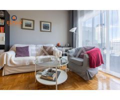 PISO EN CALLE ORENSE CON UN DORMITORIO Y PLAZA DE GARAJE EXCELENTES VISTAS