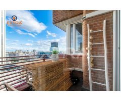 PISO EN CALLE ORENSE CON UN DORMITORIO Y PLAZA DE GARAJE EXCELENTES VISTAS