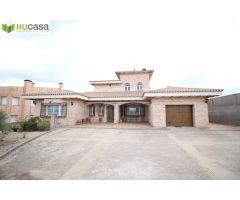 ¡¡ OPORTUNIDAD-CARPIO DE TAJO-IMPRESIONANTE VIVIENDA DE 5 DORMITORIOS EN PARCELA DE 4.000 m2!!!