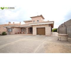 ¡¡ OPORTUNIDAD-CARPIO DE TAJO-IMPRESIONANTE VIVIENDA DE 5 DORMITORIOS EN PARCELA DE 4.000 m2!!!