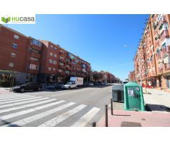 ¡¡OPORTUNIDAD-3 LOCALES EN GALERIA COMERCIAL TIENDAS G (POLIGONO), LOTE COMPLETO  59.900€!!