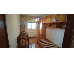Villa en Venta en Alcaucín, Málaga
