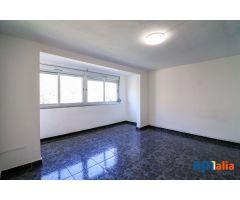 Piso en Venta en Merinals, perfecto para entrar a vivir!!