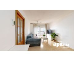 Piso con Plaza de Párquing en Venta en Barberà del Vallés