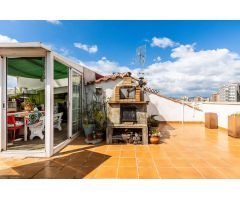 Ático dúplex con terraza de ensueño en Creu de Barberà