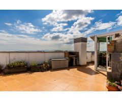 Ático dúplex con terraza de ensueño en Creu de Barberà