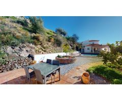 Chalet en Venta en Las Arenas, Málaga