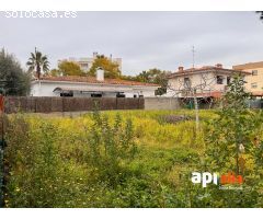 TERRENO EN SALOU CENTRO.